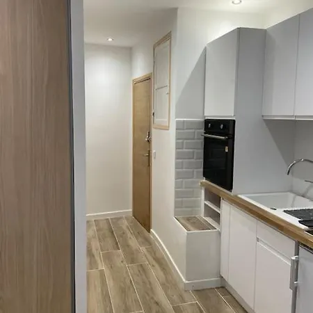 : Beau En Plein Centre Apartman